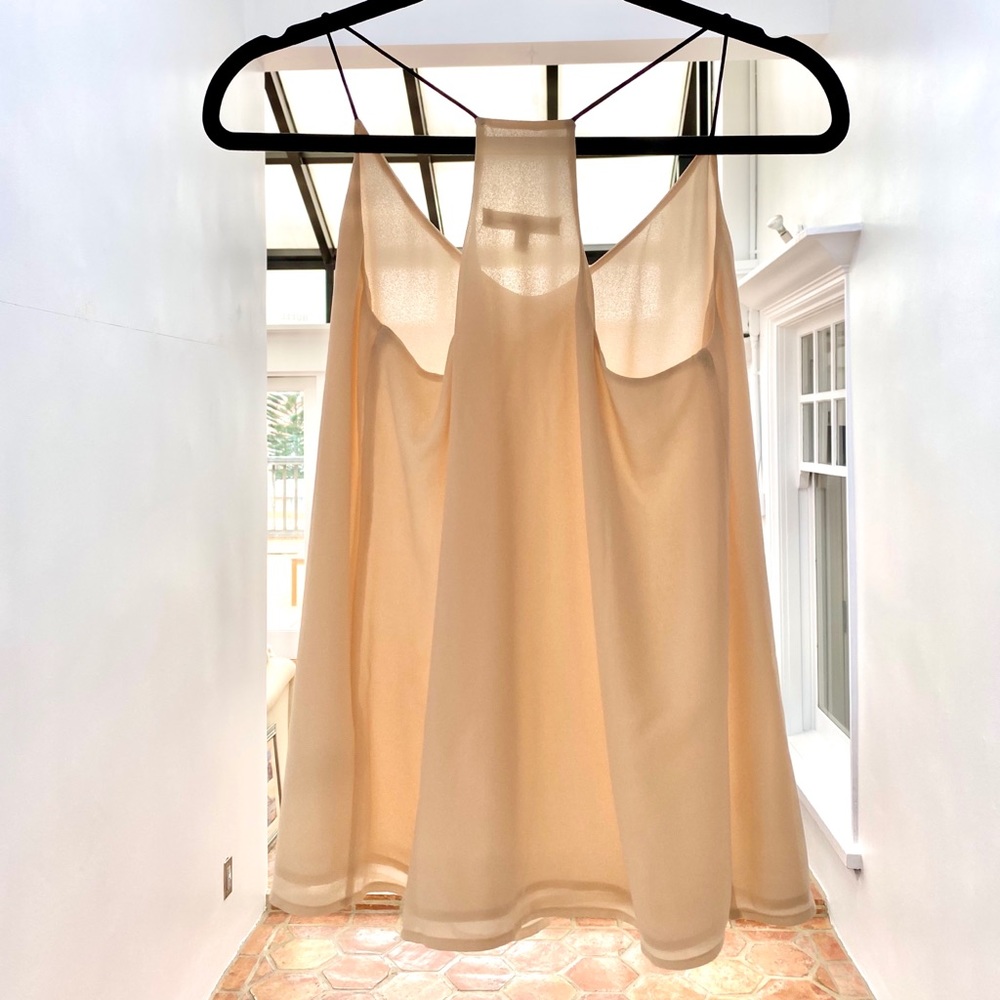 Sophisticated Blush Top - Picture 2 of 4